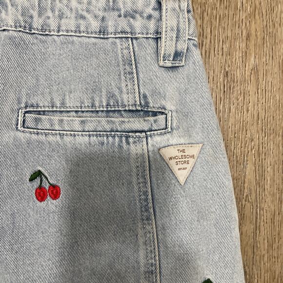 Embroidered Light Blue Boyfriend Jeans - Picture 12 of 14